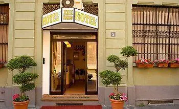 Arco Hotel Mediolan