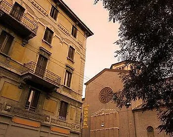 Arco Hotel Mediolan